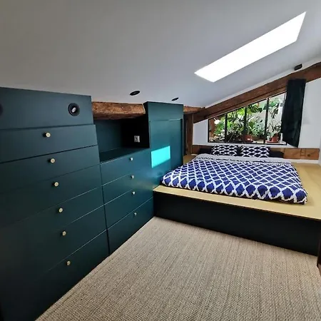 Daire Duplex Atypique Et Chaleureux, Hyper Centre